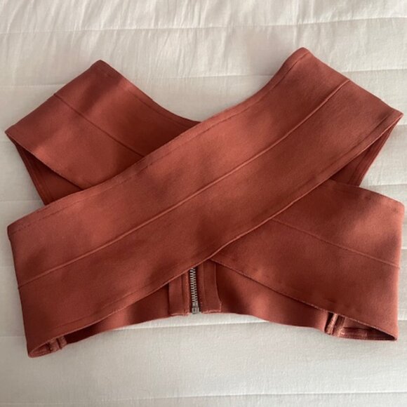 RARE FIND!! BNWT HERVE LEGER crossover bandage top - Picture 5 of 6